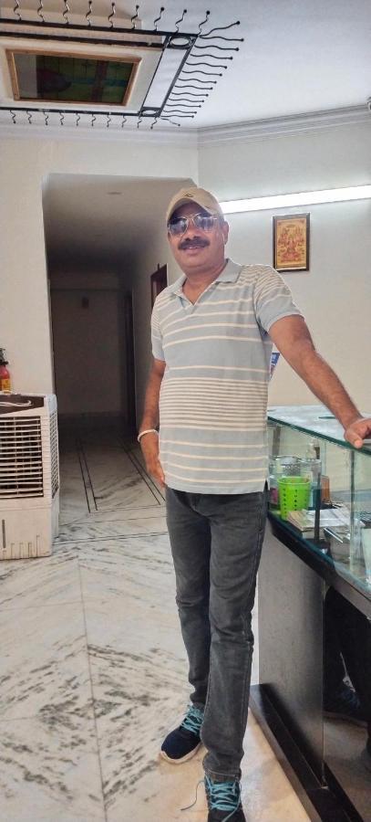 Hotel Empire&Banquet Hisar Exterior photo